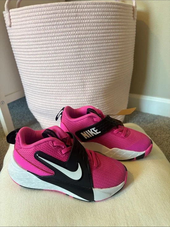 NWT Nike Kids Hot Pink and Black Athletic Sneakers