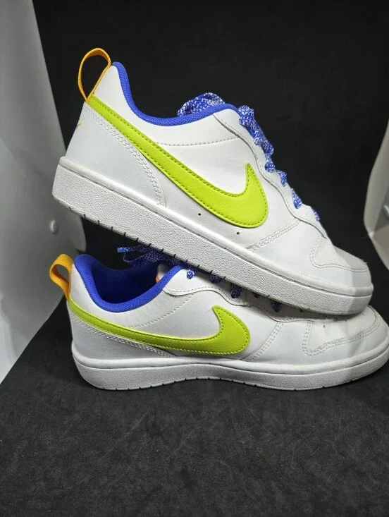 Nike Court Borough Low 2 SE Basketball Sneakers Shies 5.5Y