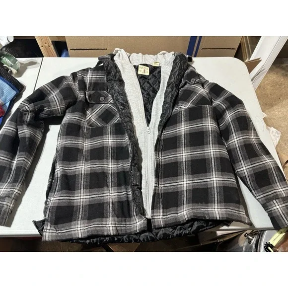 Red Head Brand Co Flannel Jacket Men's‎ L Hoodie Button Zip Shacket Gray Black