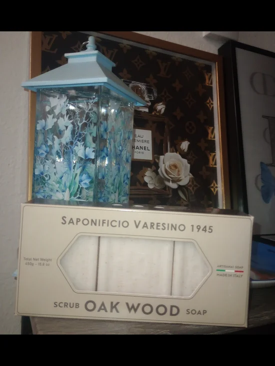 Oak Wood Artisanal Soap, Made In Italy