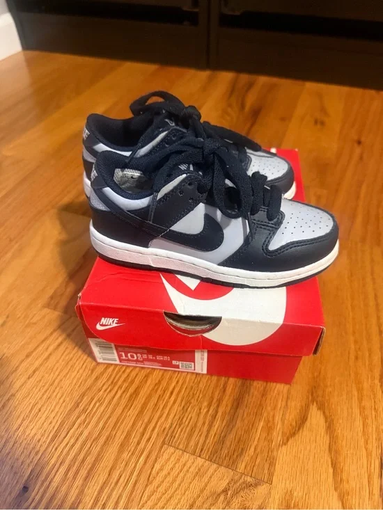 Nike Dunks