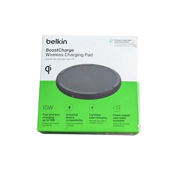 Aa7O Belkin BoostCharge 15W Wireless Charging Pad WIA012 -‎ Black *Open Box*
