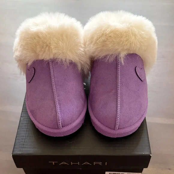 NWT faux fur purple slippers kids size 9