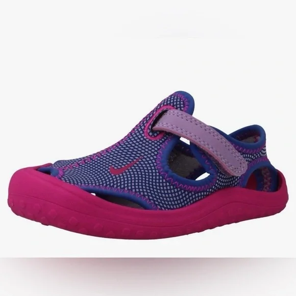 Nike Kids Fuchsia and Navy Water Shoes