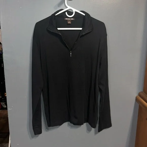 Michael Kors long sleeve zip collar pullover size Medium
