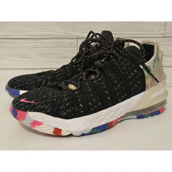 Nike LeBron 18 GS 