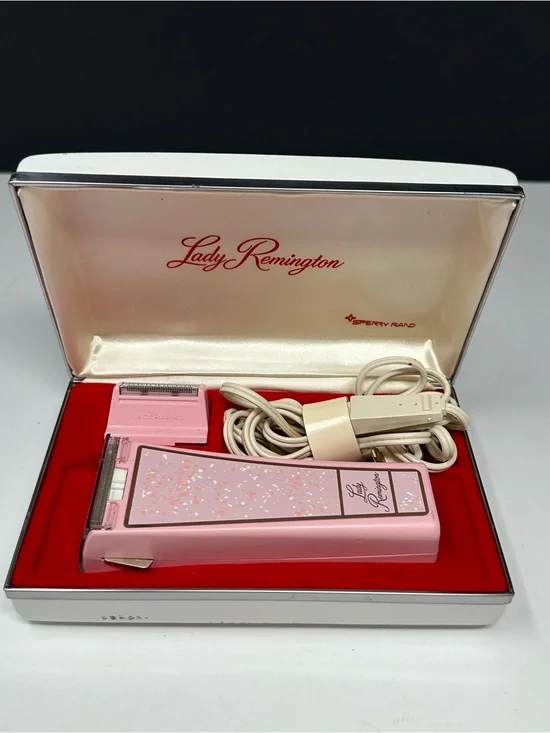 Vintage Lady Remington model LR-70M confetti pink shaver original case 2 heads