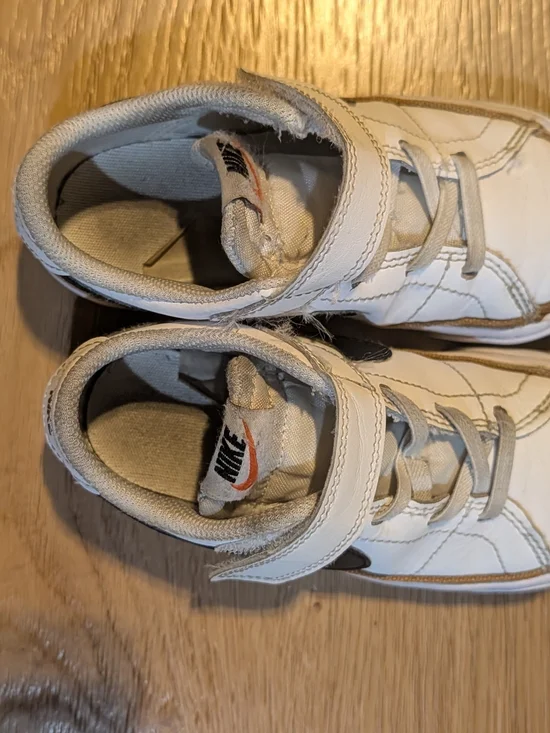 Nike Legacy 9c