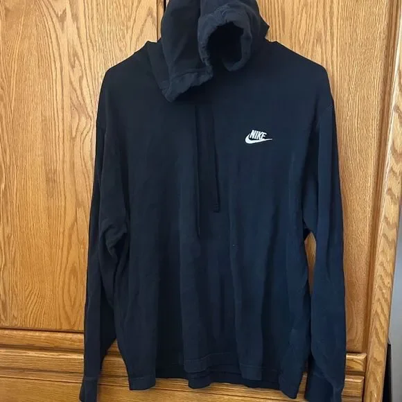 Men’s Nike hoodie