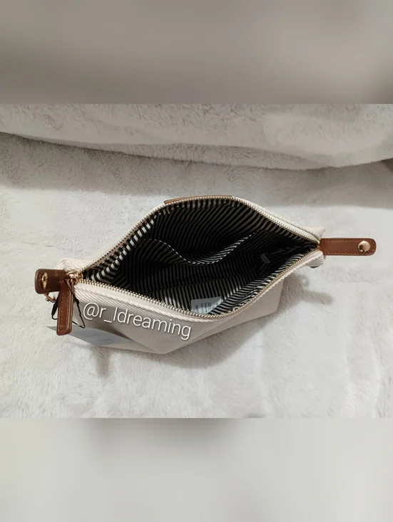 Brouk and Co Original Cream Toiletry Bag NWT