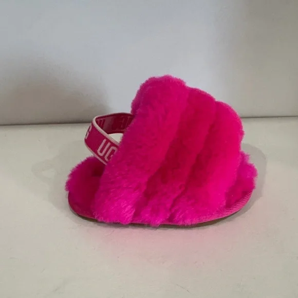 UGG Baby‎ Fuchsia Fluffy Slides