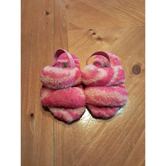 UGG Hot Pink Toddler Girl Fluffy Slippers Authentic EUC Size 4/5