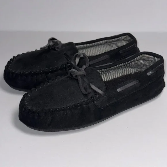 Cat & Jack Boys Black Lionel Moccasin‎ Slippers Size 1