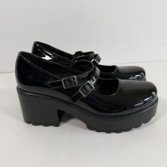 NWOT Black Patent Mary Jane Platform Heels 8 Goth Chunky Lug Shoes Whimsigoth