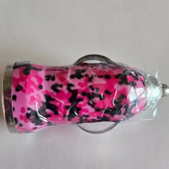 Universal USB Car Charger Adapter 1 Piece Pink And Black
