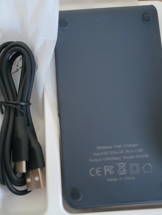 Wireless Fast Charger Pad - Black