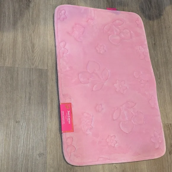 Juicy Couture Home Embossed Logo Cherry & Daisy Plush Memory Foam Bath Rug