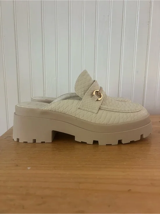 Shushop Audra Platform Mule Loafers 8.5 Beige Snake Embossed Chunky Lug Sole