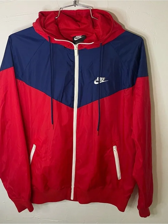 Nike Sportswear Windrunner Hooded Jacket - Red/Navy/White size Medium