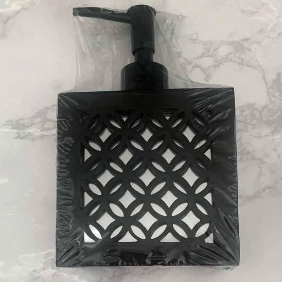 NWT Modern Black and mirrored patterned fillable dispenser (soap, lotion etc)