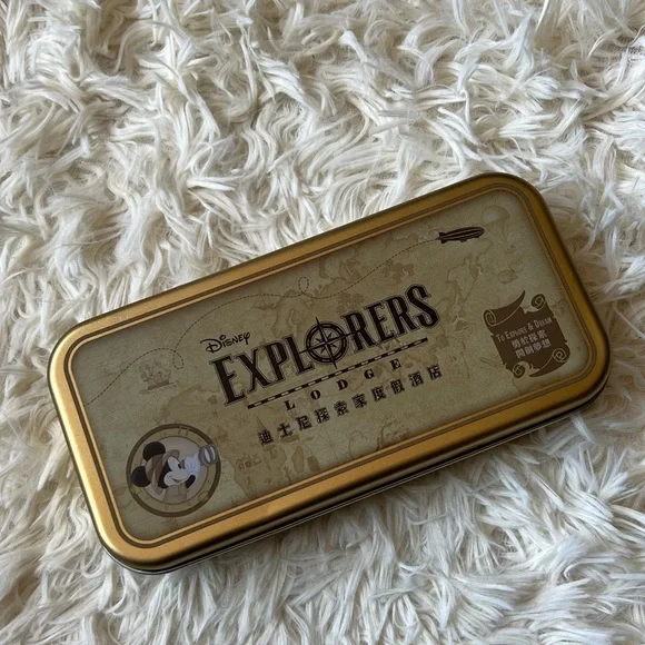 Disney Explorers Amenity Kit Hong Kong Disney New‎ in tin
