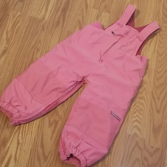 The children‎ place snow suit 24mo