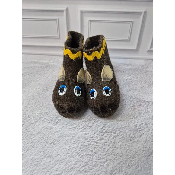 Kids Felted Wool Animal Slipper Boots Brown Yellow Ric-Rac Trim Cozy Winter