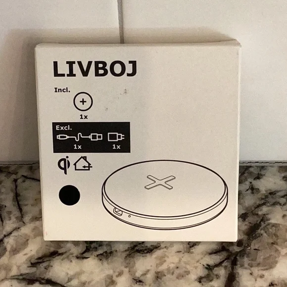 IKEA LIVBOJ Wireless Charger Black 904.470.58, NEW IN BOX