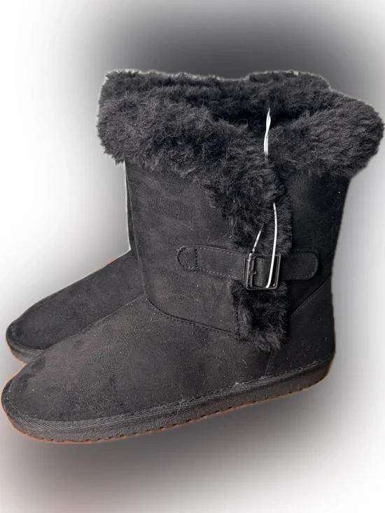 The Children's Place Black Boots nwt