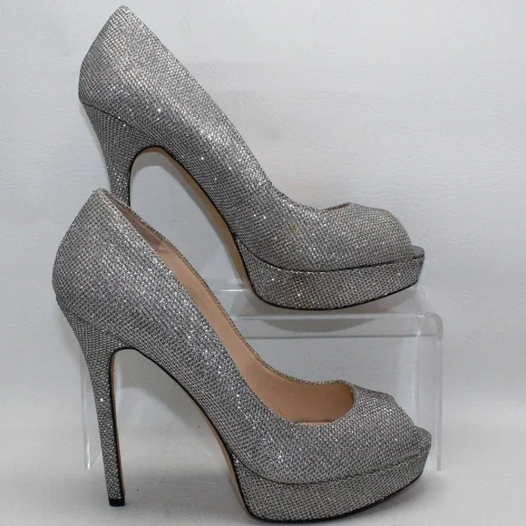 Vince Camuto Lorim Silver Shimmer Peep Toe‎ Platform Pump Heels VC-LORIM 7.5M