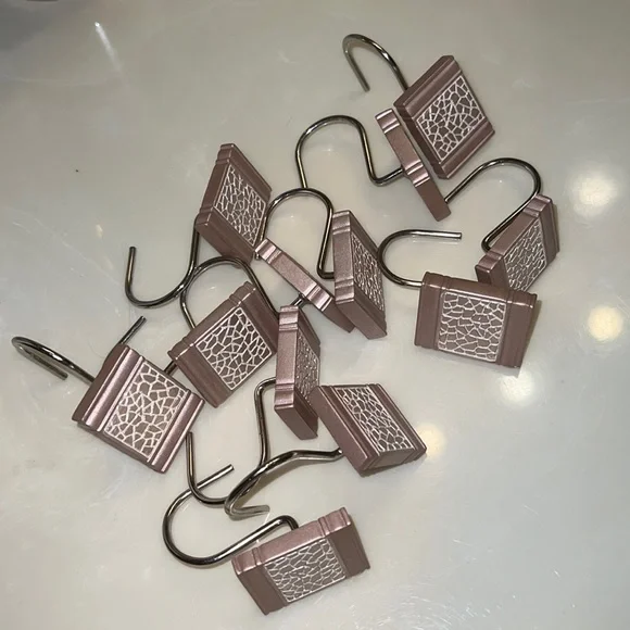 Shower Curtain Hangers (12)