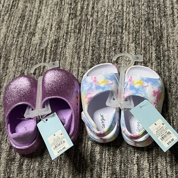 Cat & Jack  Kids Purple Glitter and Colorful Tie-Dye bundle Slippers Size 6