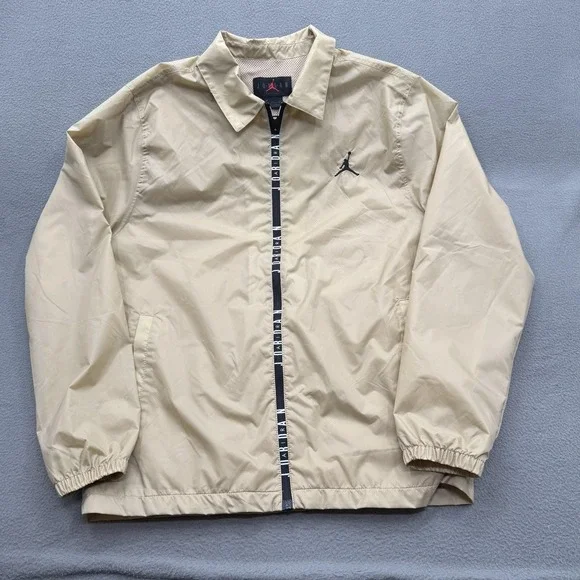 Jordan Coach Jacket Mens XL Beige Nylon Mesh Lined Full Zip Windbreaker Nike