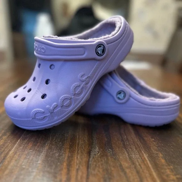 Crocs‎ Classic Lined Clogs Lavender Light Purple Fuzzy Warm Woman's 6 Men 4
