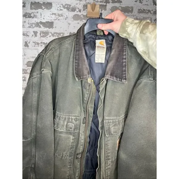 Carhartt | mens vintage green chore coat as is