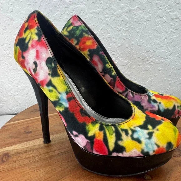 Trash‎ Platform Heels Womens Size 6.5 Floral Print Stiletto Pumps Multi Color