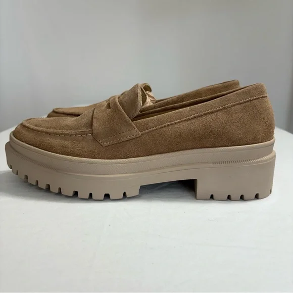 Portland Leather Goods Patina Women’s Lug Suede Leather Loafers Shoes Tan NWOT 9