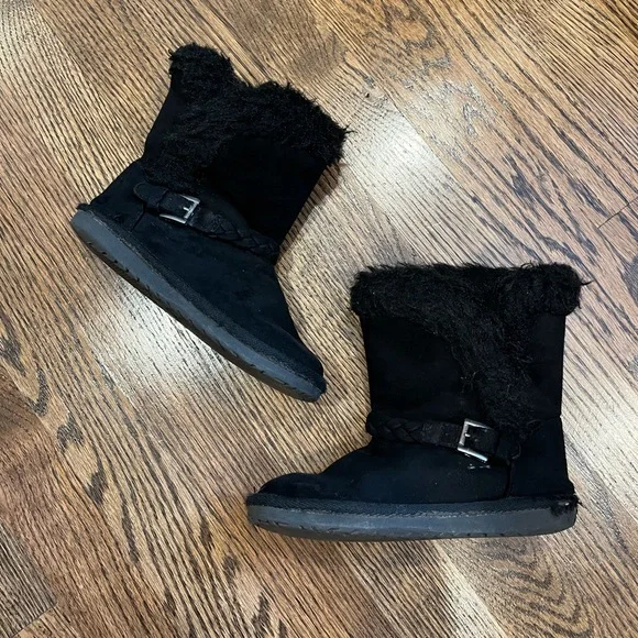 The Children’s Place Toddler Boots
