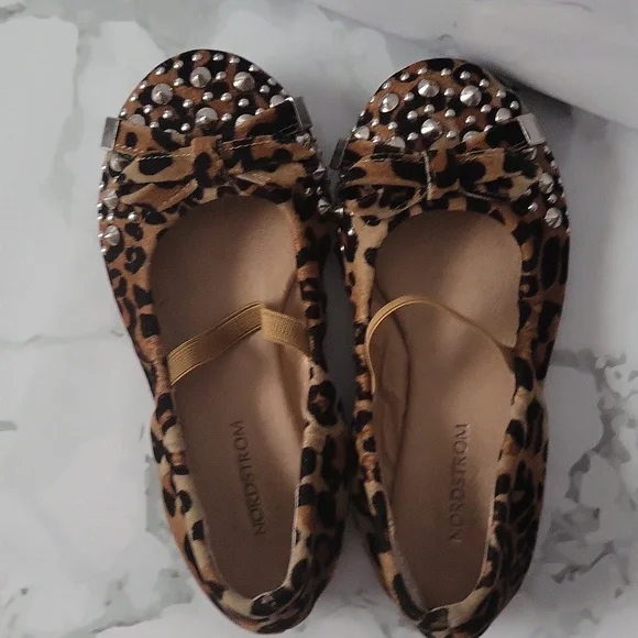 Nordstrom Little Girl leopard ballet flats Bling