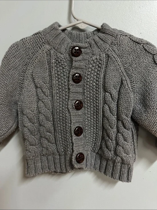 The Children’s Place Gray Knit Button Cardigan