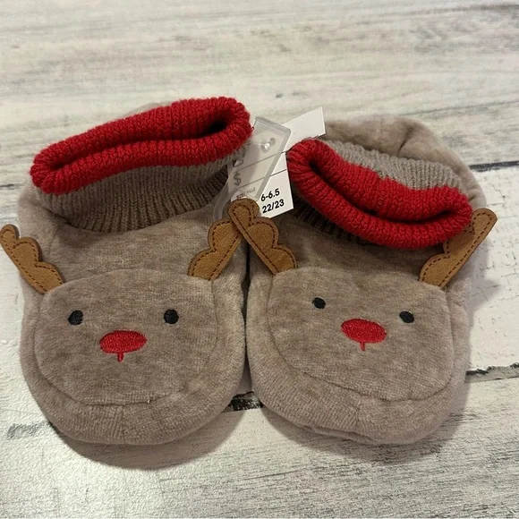 Toddler Reindeer Slippers Size 6-6.5 NEW