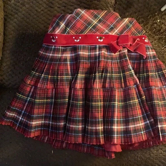 FINAL MARKDOWN The children’s place girls holiday skirt 8