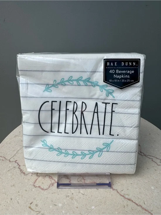 Rae Dunn White Napkins with Teal Wreath 