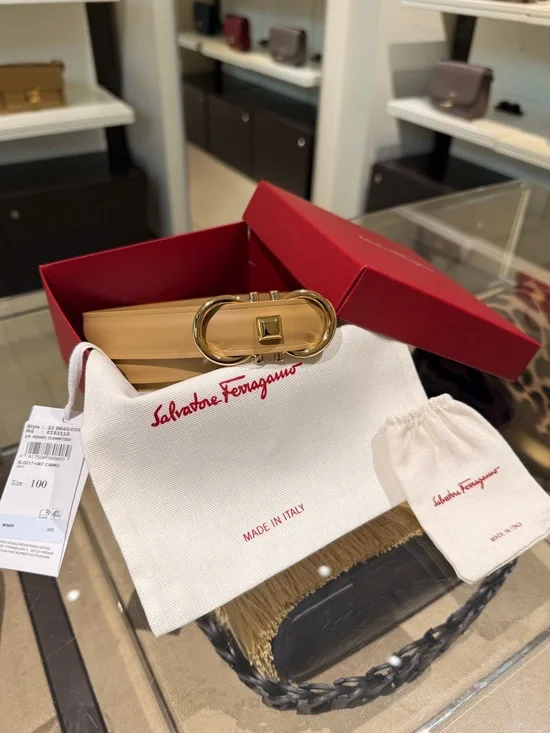 Salvatore Ferragamo Donna H.25 Calfskin Gancini Camel Belt Gold Hardware SZ 100