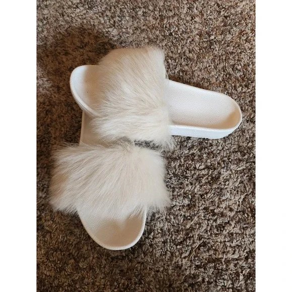 UGG Royale Real Lamb Fur Slide Sandals White Women's Size 7 EU 38 NWOT