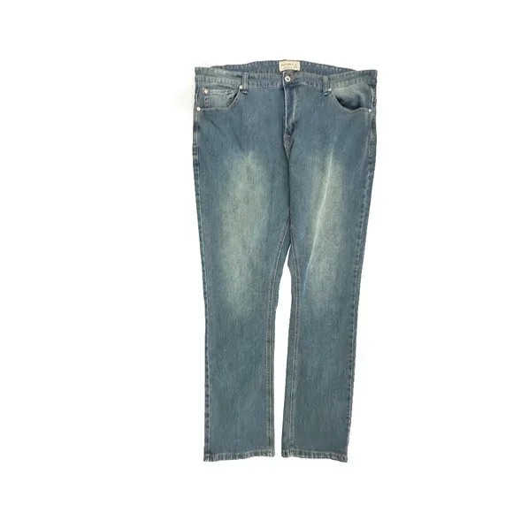 Smith & Mills Straight Leg Men's size 42x32‎ Medium Wash Blue Denim Jeans