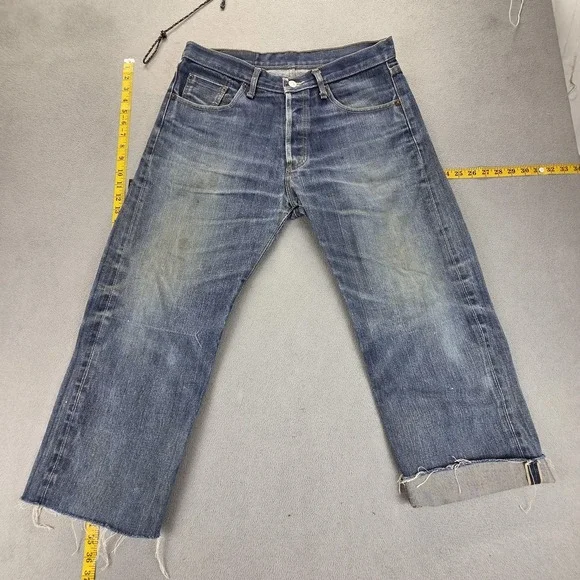Vintage Levis 501 Jeans Mens Blue Selvedge LVC Made in USA Whiskers Fits 32x24
