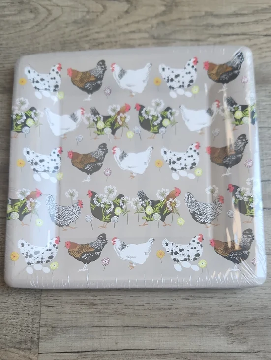 Chicken Pattern Dinner Plates - Home Party Supplies