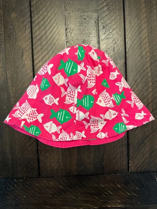 Gymboree Pink Sun Hat with Green & White Fish Print. Size 6-12 months.
