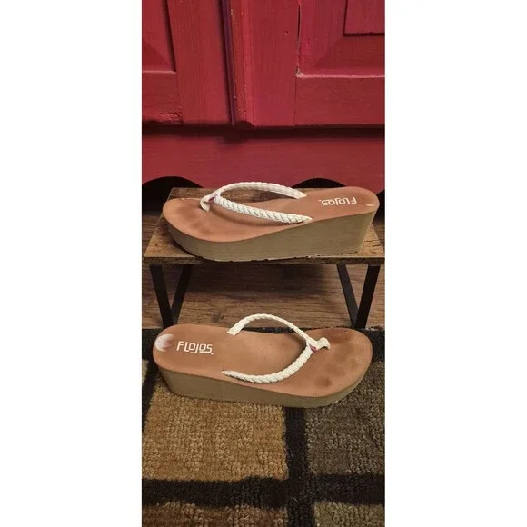 FLOJOS Size 9 (READ) Slip-on Women's Nella Wedge Sandals Braided Brown White EUC